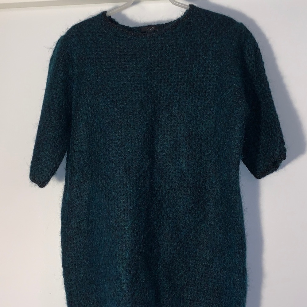 Cos knit sweater